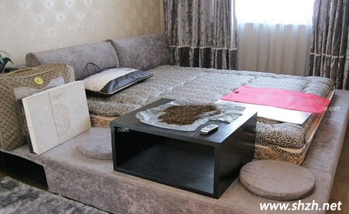 臥室榻榻米設(shè)計